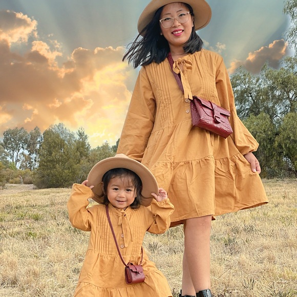 Meet your Posher, Nimzy - Picture 3 of 3